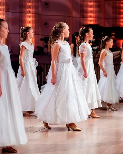 Ples Filharmonie 2014 005