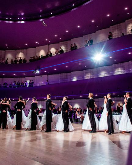 Ples Filharmonie 2014 020